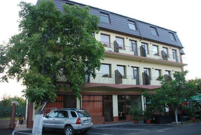 Hotel Coliseum Calafat Ngoại thất bức ảnh
