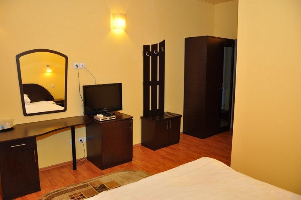 Hotel Coliseum Calafat Ngoại thất bức ảnh
